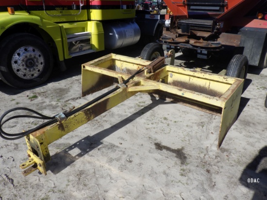 (2301) Heavy Duty 8" Pull Type Box Blade