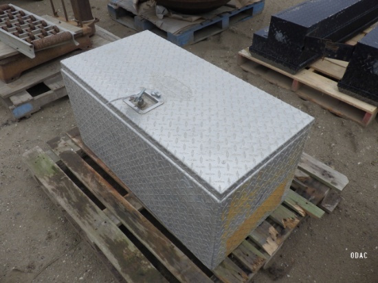 (2557) Galvanixed Diamond Plate Tool Bax