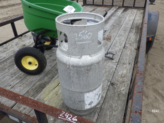 (2560) Fork Lift Propane Tank