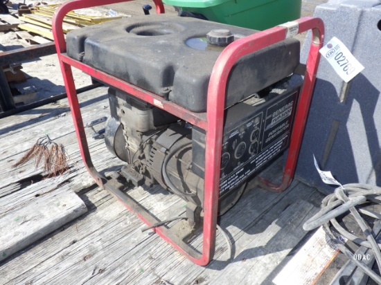 (2769) Generac SVT-5000 Gas Generator