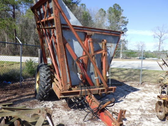 (1581) Farm Hand Dump Cart