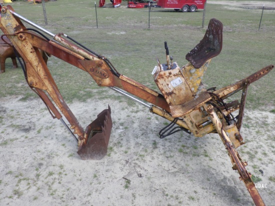 (4091) Long Model 1199B 3pt. Backhoe