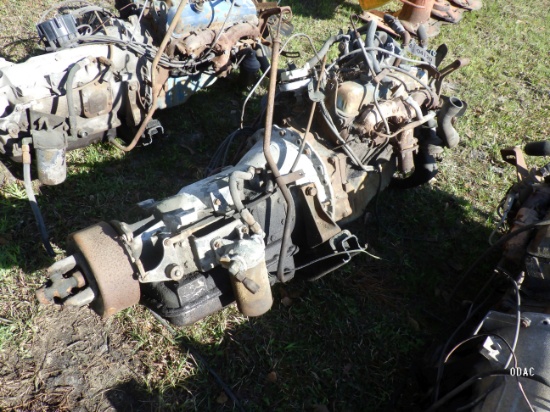 (4120) GM 8 Cylinder Gas Motor (Salvage)