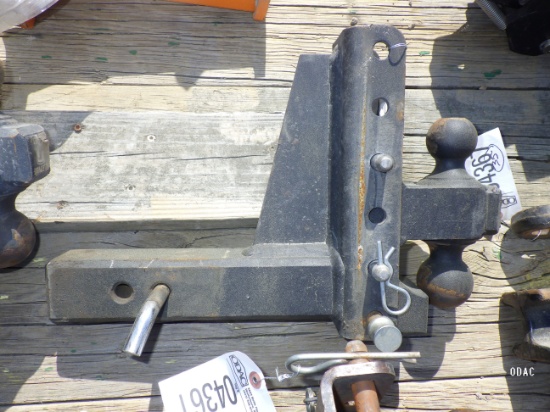(4360) Heavy Duty Adjustable Hitch 2½" Receiver