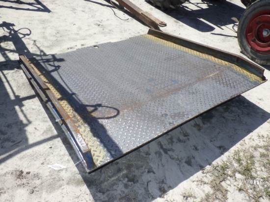 (4377) 57" x5' Loading Dock Plates