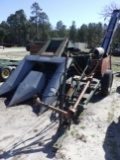 (2870) New Idea 324 Two Row Picker