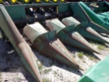 (2985) John Deere 444 Corn Header