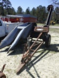 (3040) New Idea 323 One Row Corn Picker