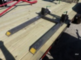 (4081) Bucket Forks
