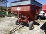 (4419) Ez-Flow 350 Bushel Gravity Wagon