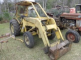 (4558) Massey Ferguson Industrial Tractor(Salvage)