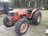 (4600) Kubota M9000 ROPS Tractor