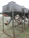 (4605) Texas Wildlife Supply Gravity Deer Feeder