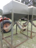 (4606) Texas Wildlife Supply Gravity Deer Feeder