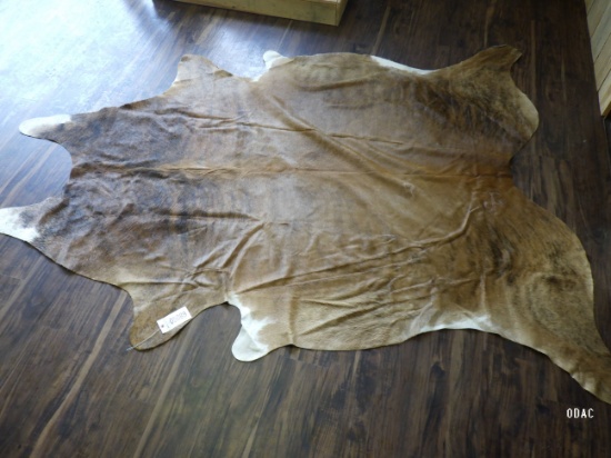 (5089) Cowhide Rug