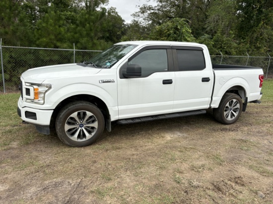 (1591) 2019 Ford F150 STX Crew Cab Truck (w/Title)