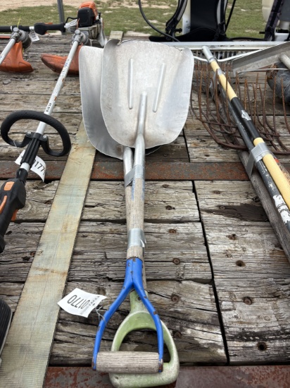 (1770) (2) Kobalt Shovels (All 1 $)