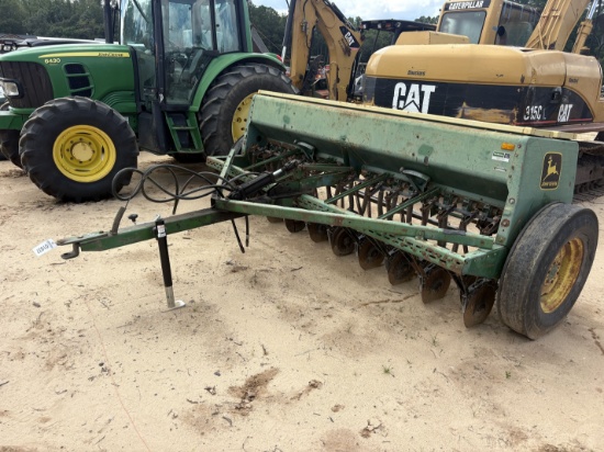 (1937) John Deere 10' Pull Type 8300 Grain Drill