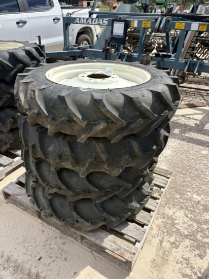 (8385) (4) 9.5/9-24 Ag Tires w/ 8 Lug Rims (4x$)
