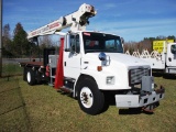 ABSOLUTE 2004 FREIGHTLINER,