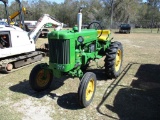 JD 40 TRACTOR,