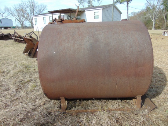 150 GALLON FUEL TANK ON SKIDS