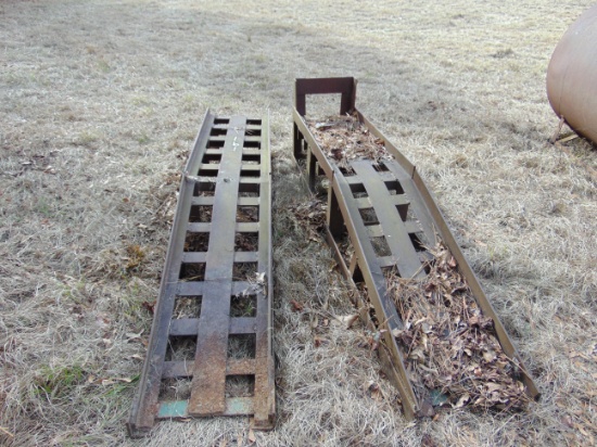 SET OF CAR-TRUCK RAMPS