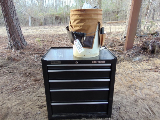 CRAFTSMAN TOOL BOX AND BUCKET,
