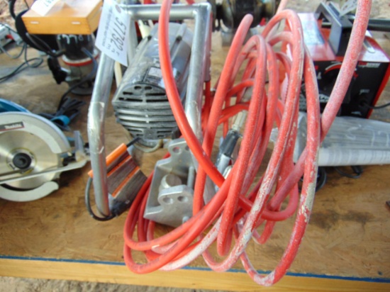 SPRAY TECH AIRLESS PAINT SPRAYER