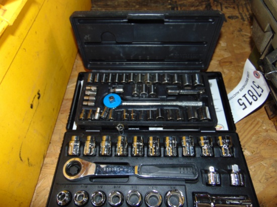 2- SETS SOCKETS
