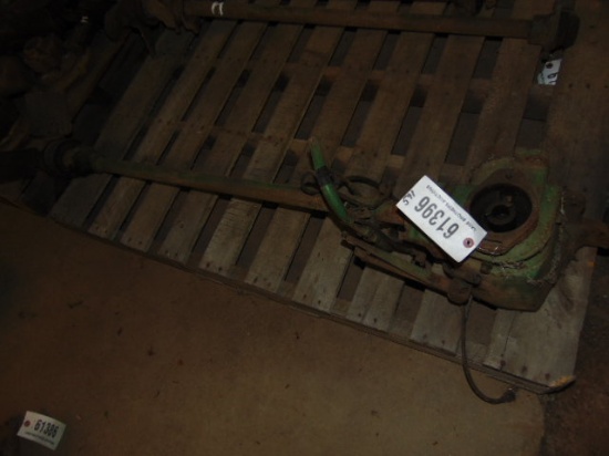 COOLING FAN AND SHAFT W/ GOVERN FOR JOHN DEERE B