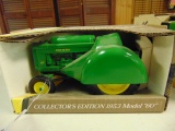 ERTL 1/16 JD 1953 MODEL 60 ORCHARD TRACTOR TOY