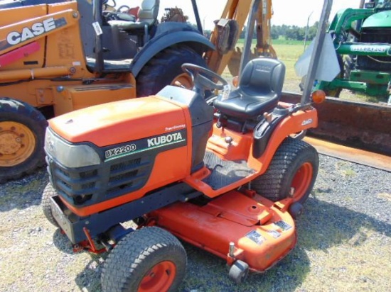 KUBOTA BX2200 4WD LAWN TRACTOR