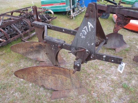 FORD 2 BOTTOM PLOW