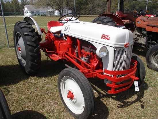 FORD 8N 1950 MODEL