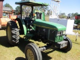JD 5200 2WD TRACTOR