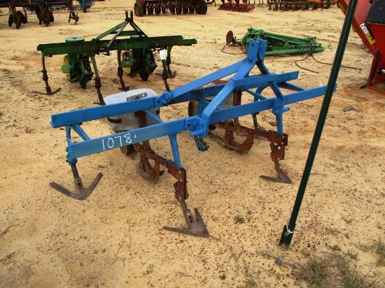 COLE PLANTERS 2 ROW ON CULTIVATOR FRAME