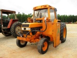 CASE INTERNATIONAL 895 2WD CAB TRACTOR