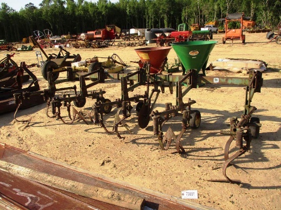 ABSOLUTE 4 ROW CULTIVATOR ON TOOL BAR