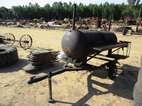 TRAILER MOUNTED GAS GRILL