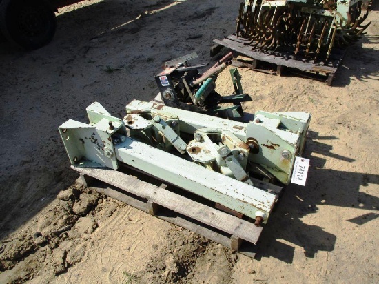 KMC TO AIR PLANTER TOOL BAR BRACKET