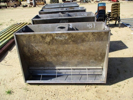 1 STAINLESS STEEL PIG FEEDER