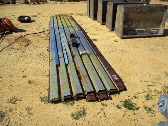 APPRX 7 PC 36IN WIDE CARRAGED ROOFING METAL