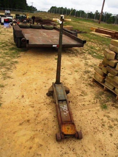 WALKER 2 TON FLOOR JACK