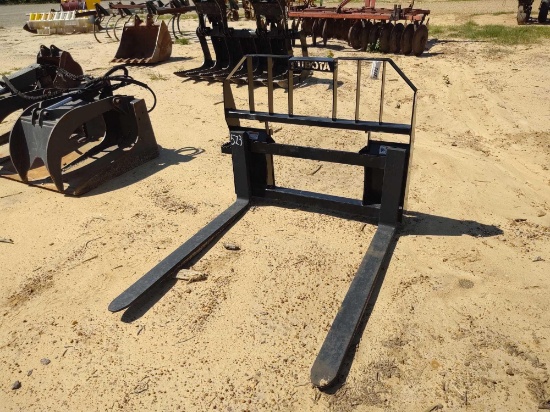 KUBOTA PFL5548 PALLET FORK