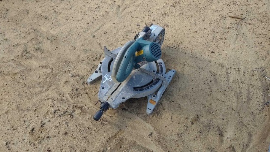 MAKITA SLIDE SAW