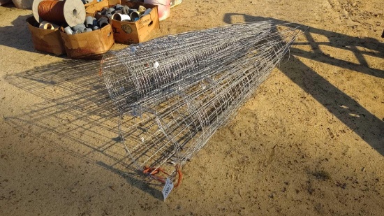 10 TOMATO CAGES