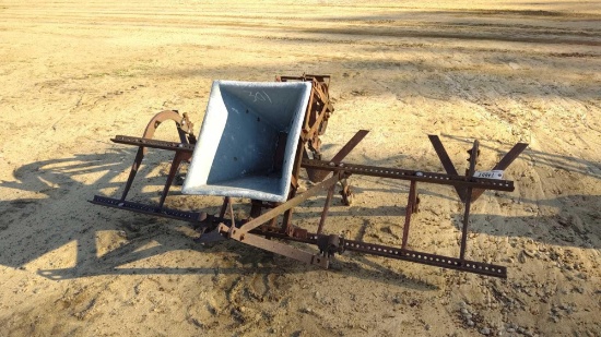 POLY SIDE DRESSER ON CULTIVATOR FRAME