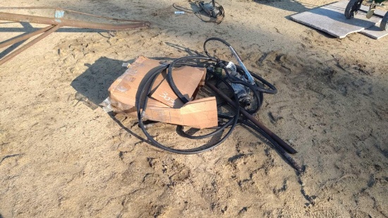 JOHN DEERE GREASE PUMP