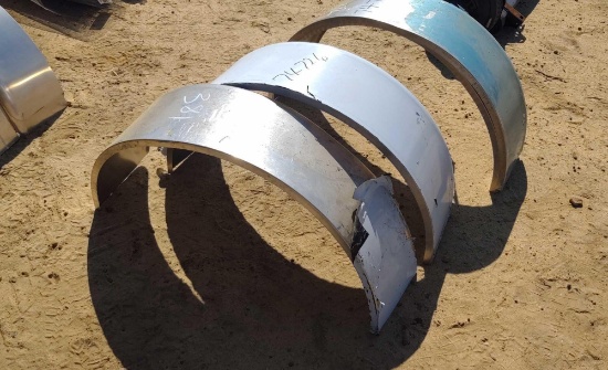 2 - ALUMINUM SINGLE AXLE TRAILER FENDERS